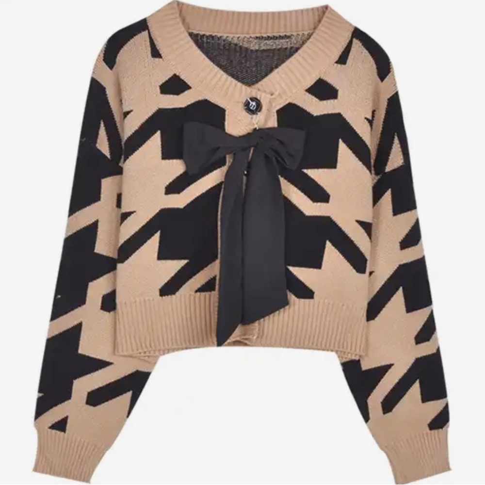 Brown knotted cardigan brown top